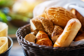 高档特色烘焙食品出产基地建设项目可行性钻研汇报